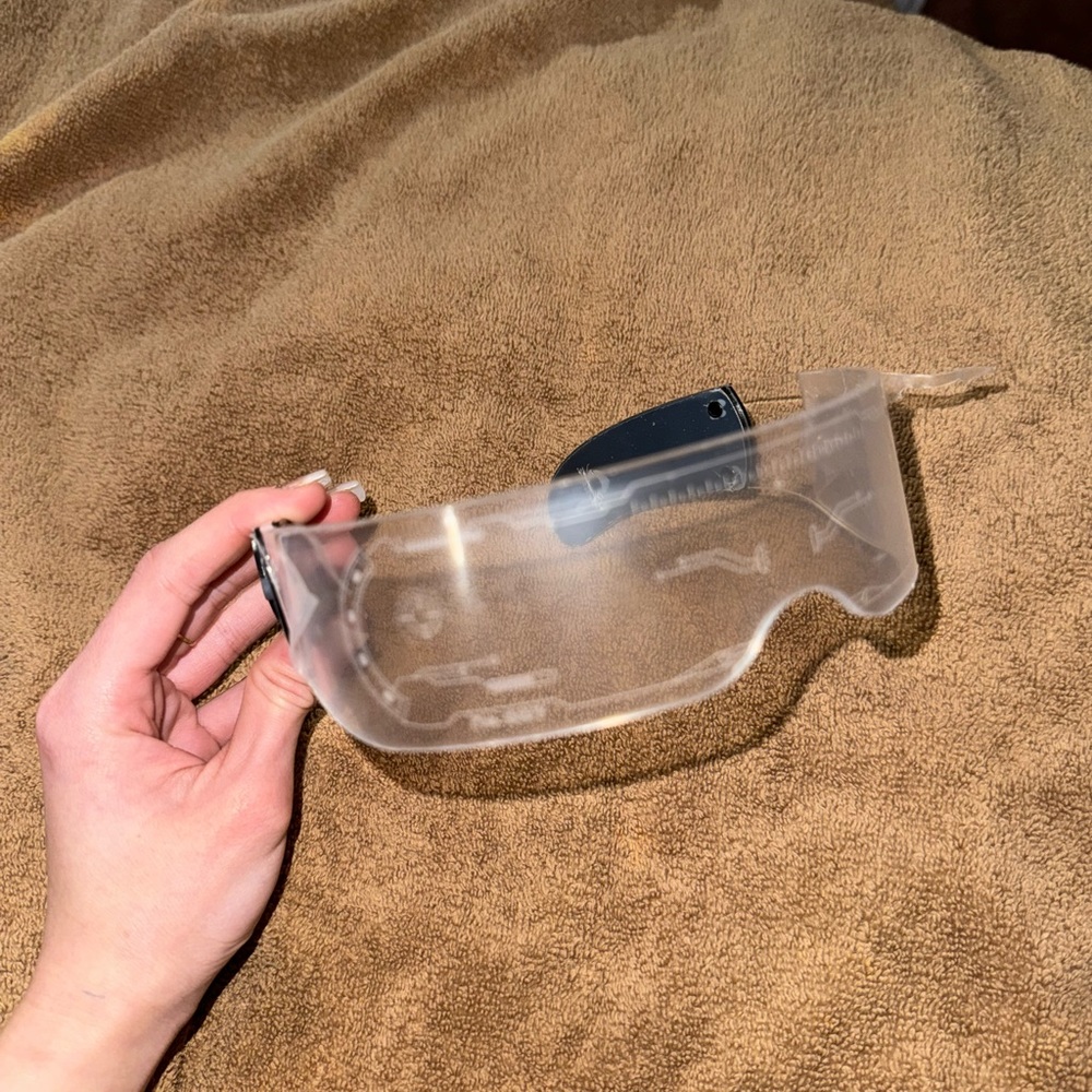 Led Glass - Picture 2 of 2